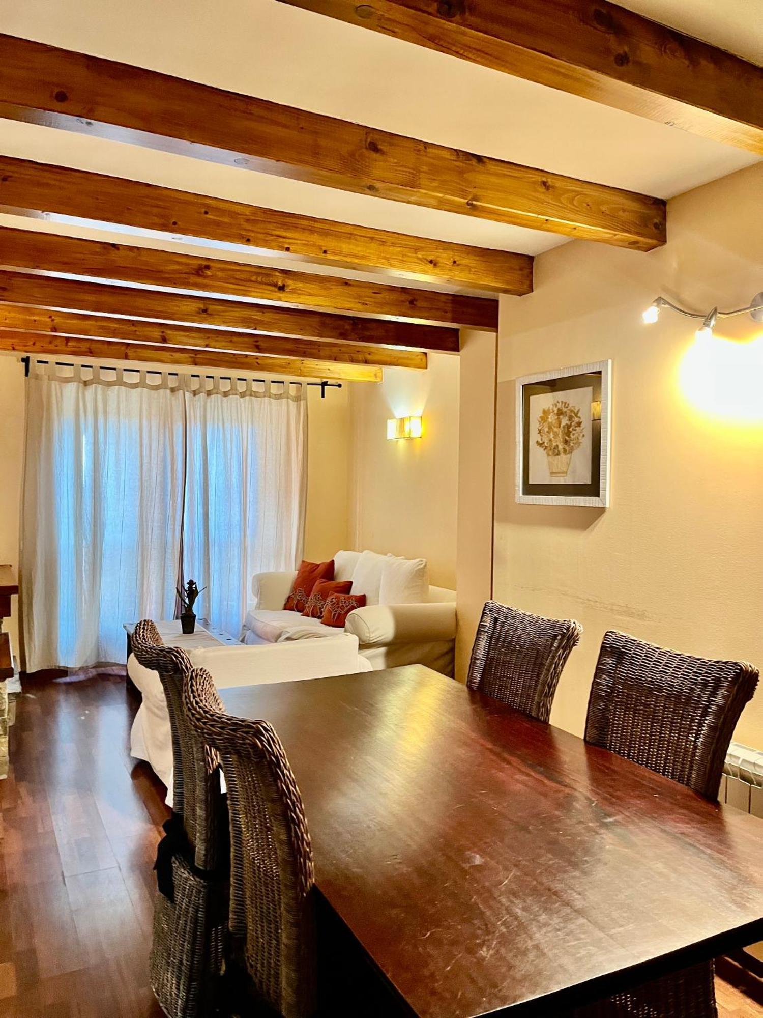 Luxury House Valencia D'Aneu Διαμέρισμα Εξωτερικό φωτογραφία