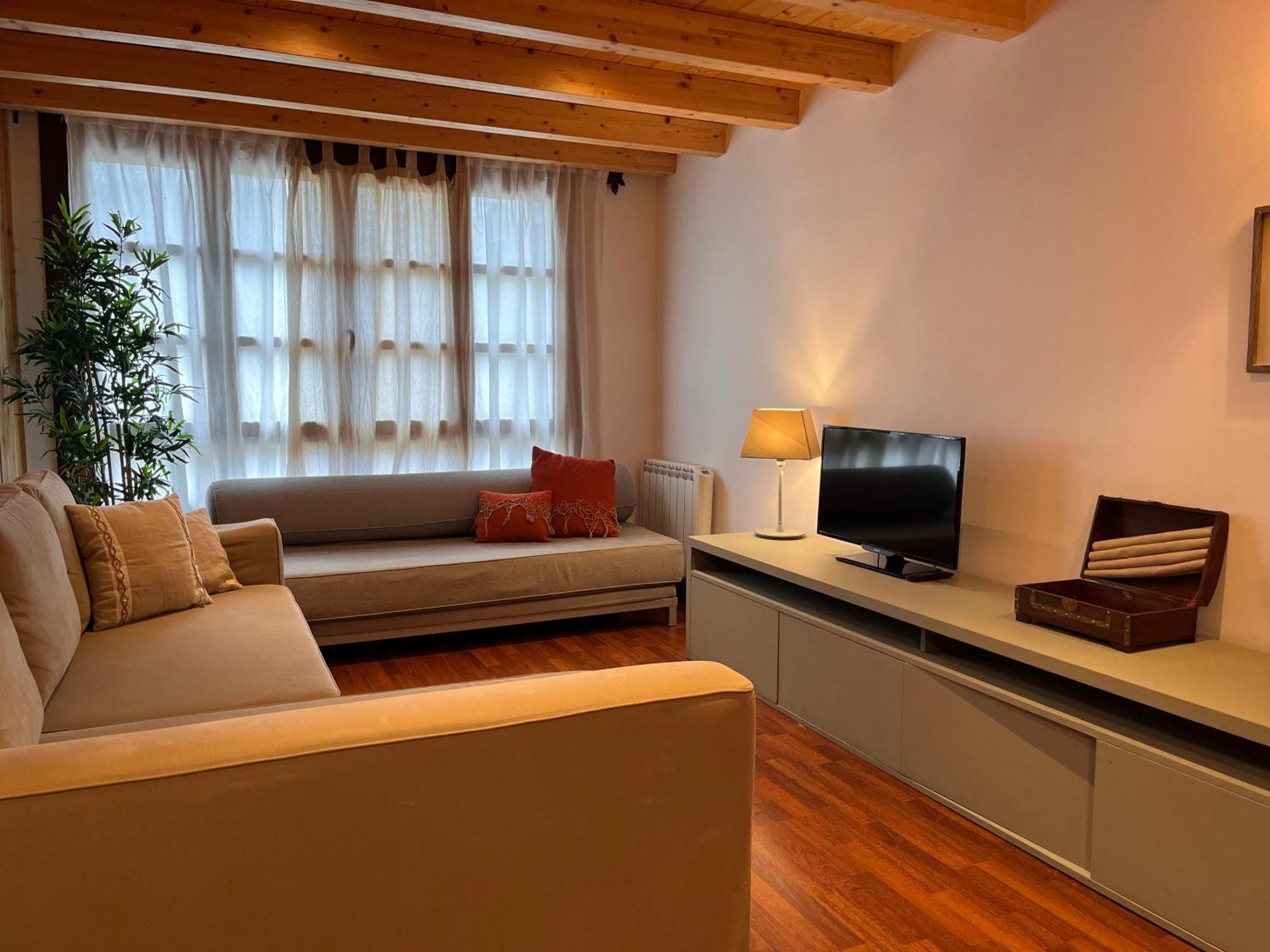 Luxury House Valencia D'Aneu Διαμέρισμα Εξωτερικό φωτογραφία