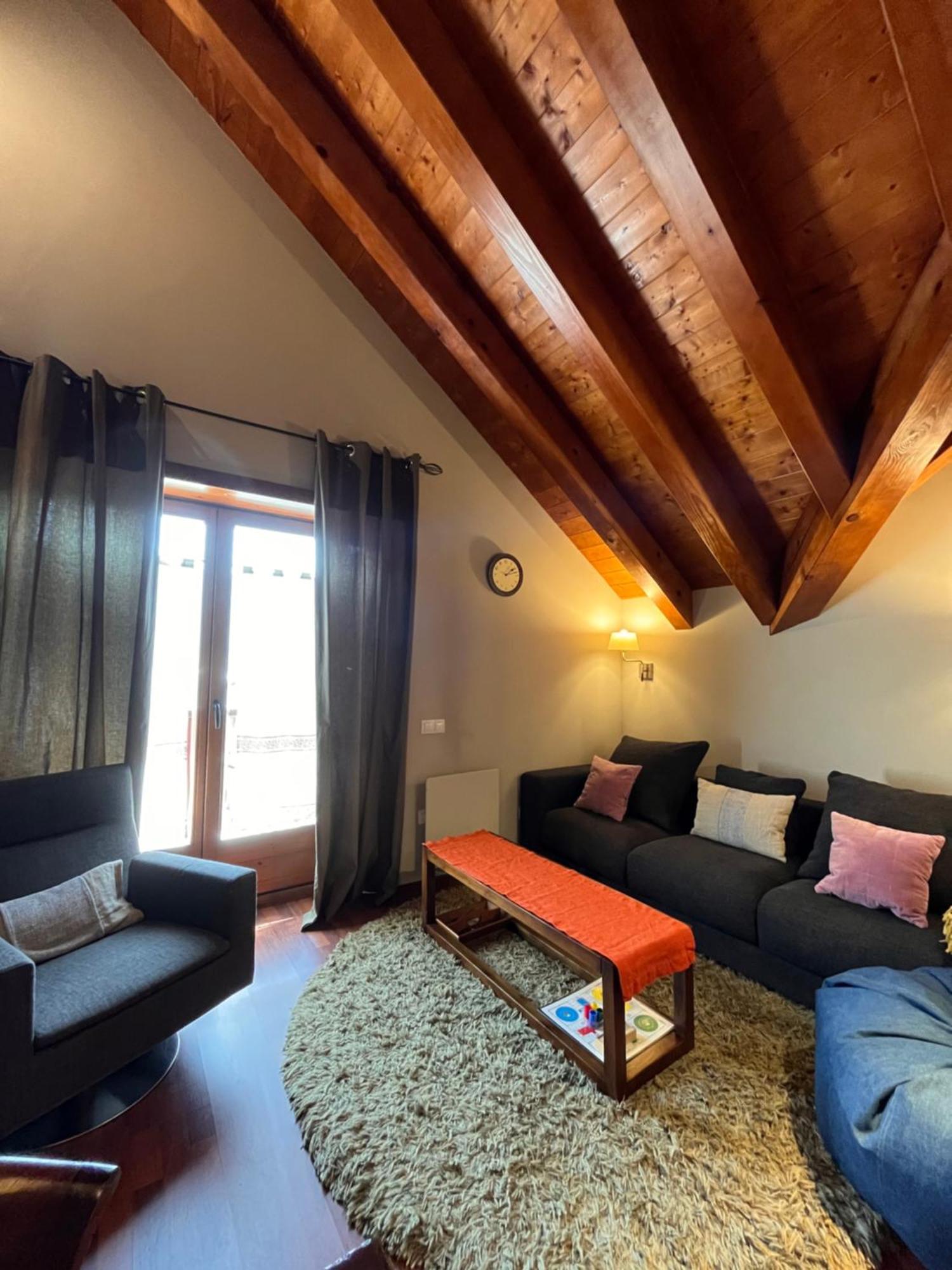 Luxury House Valencia D'Aneu Διαμέρισμα Εξωτερικό φωτογραφία